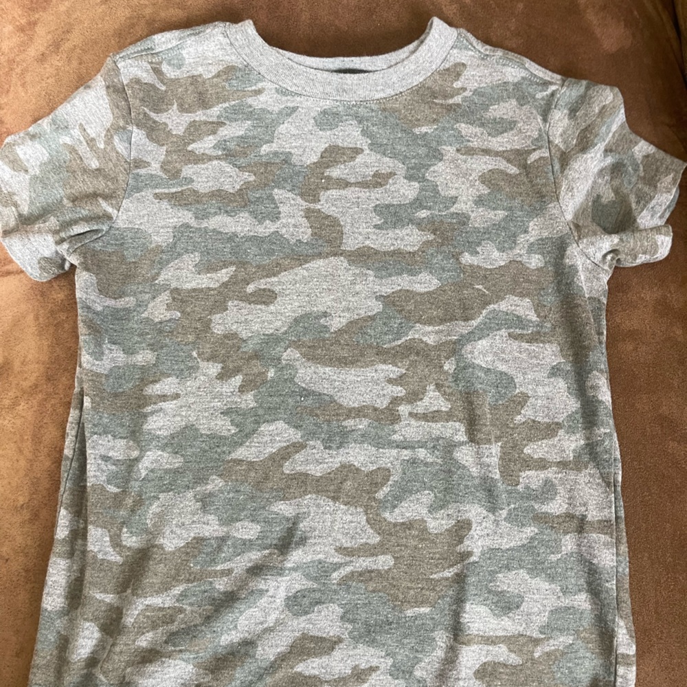 Cat & Jack boys camo shirt